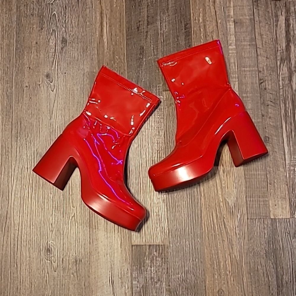Red GoGo Platform Boots Women's Size 11